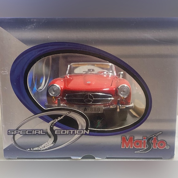 VTG1955 Mercedes-Benz 190 SL Red Convertible Maisto 1:18 DieCast Special Edition - Picture 4 of 6